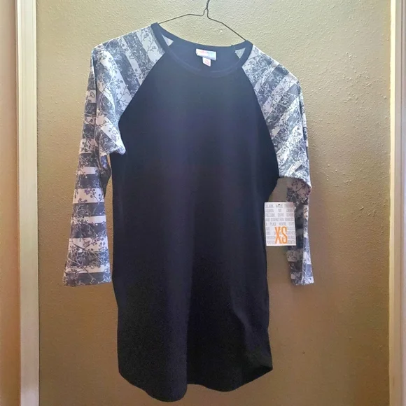 Lularoe Randy XS - Picture 1 of 4